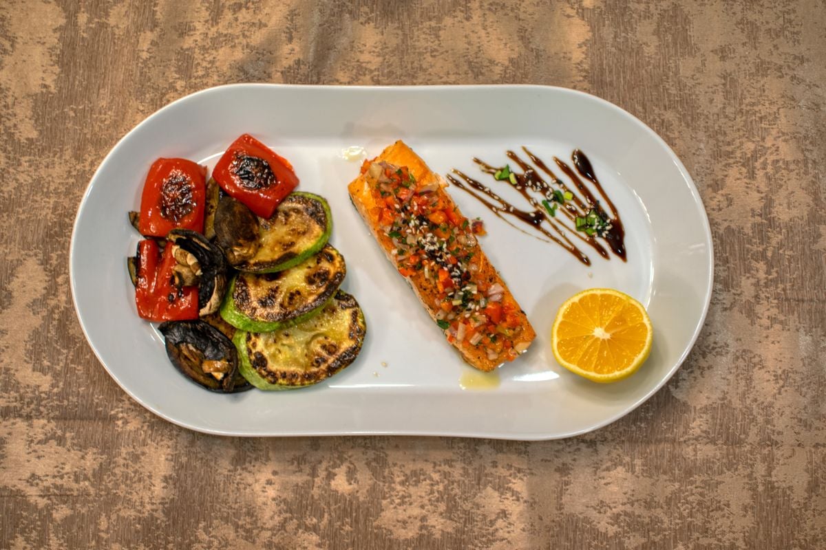 Postpartum nutrition: salmon and roasted vegetables healing plate